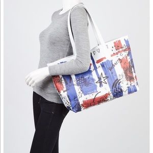 Burberry Bags - Burberry Union Jack Doodle Tote Purse Burberry Bags - Burberry Union Jack Doodle Tote Purse